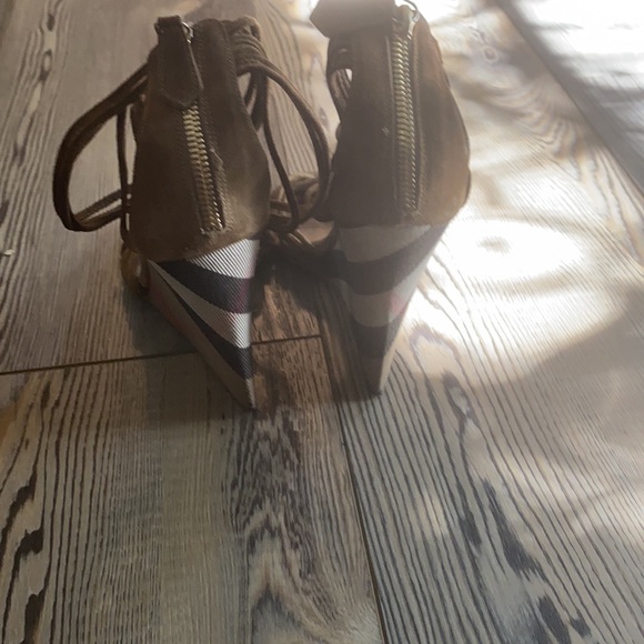 Burberry Wedge Sandals - Picture 3 of 5